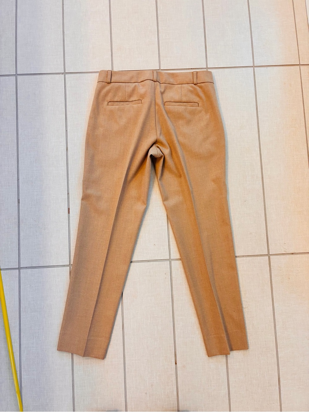 Set of 2 Banana Republic Beige Trousers size 0 - Picture 3 of 16